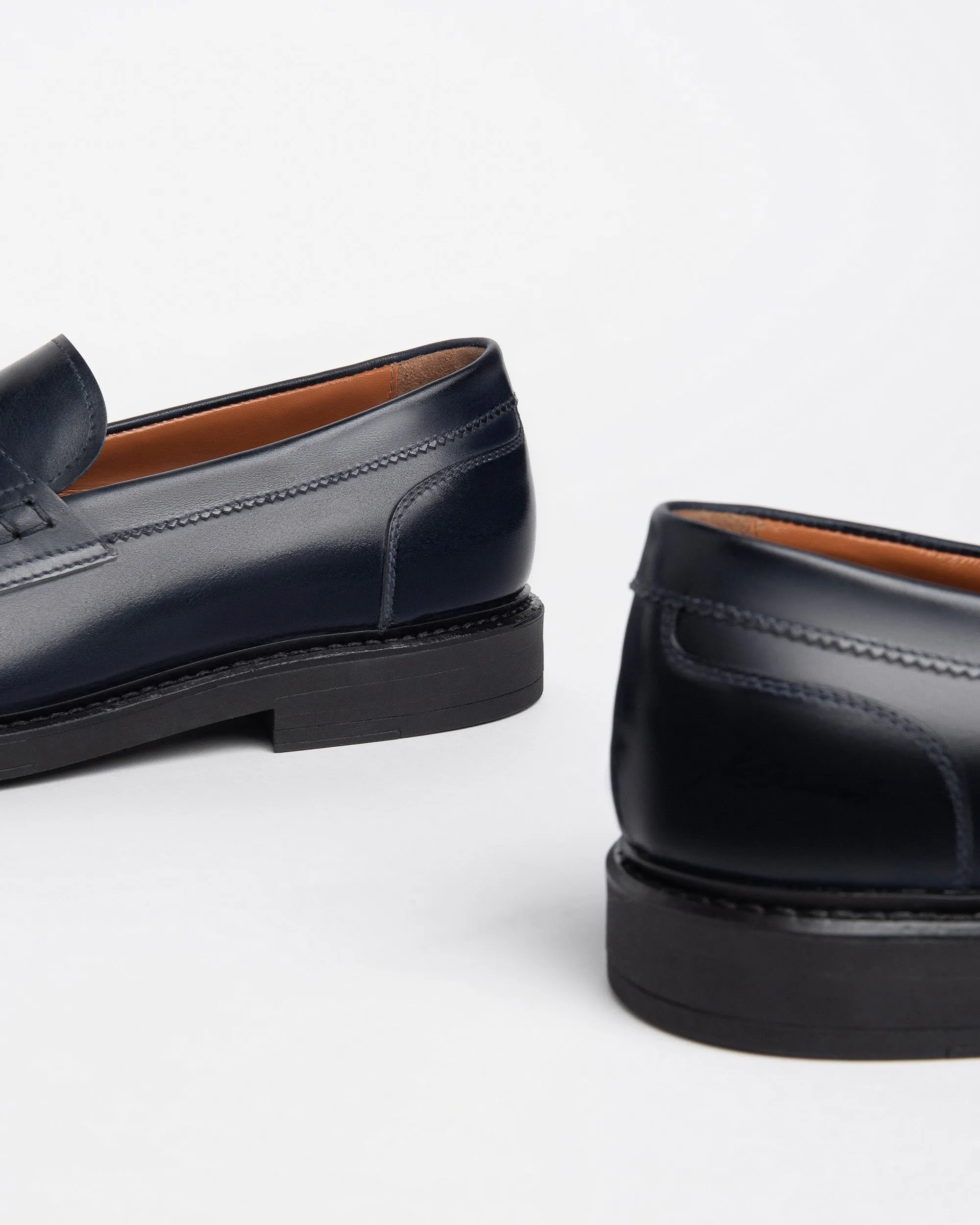 NeroGiardini Navy Loafer|I400330U20