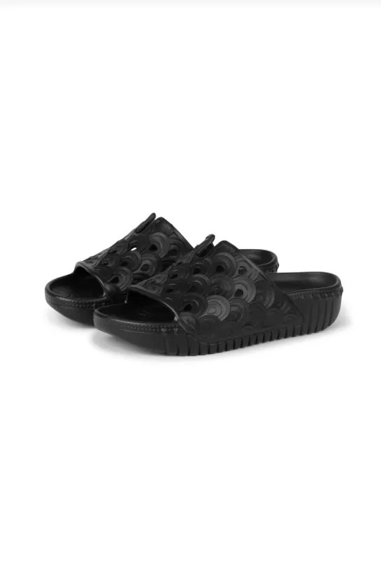 Tulip Foam Sandal
